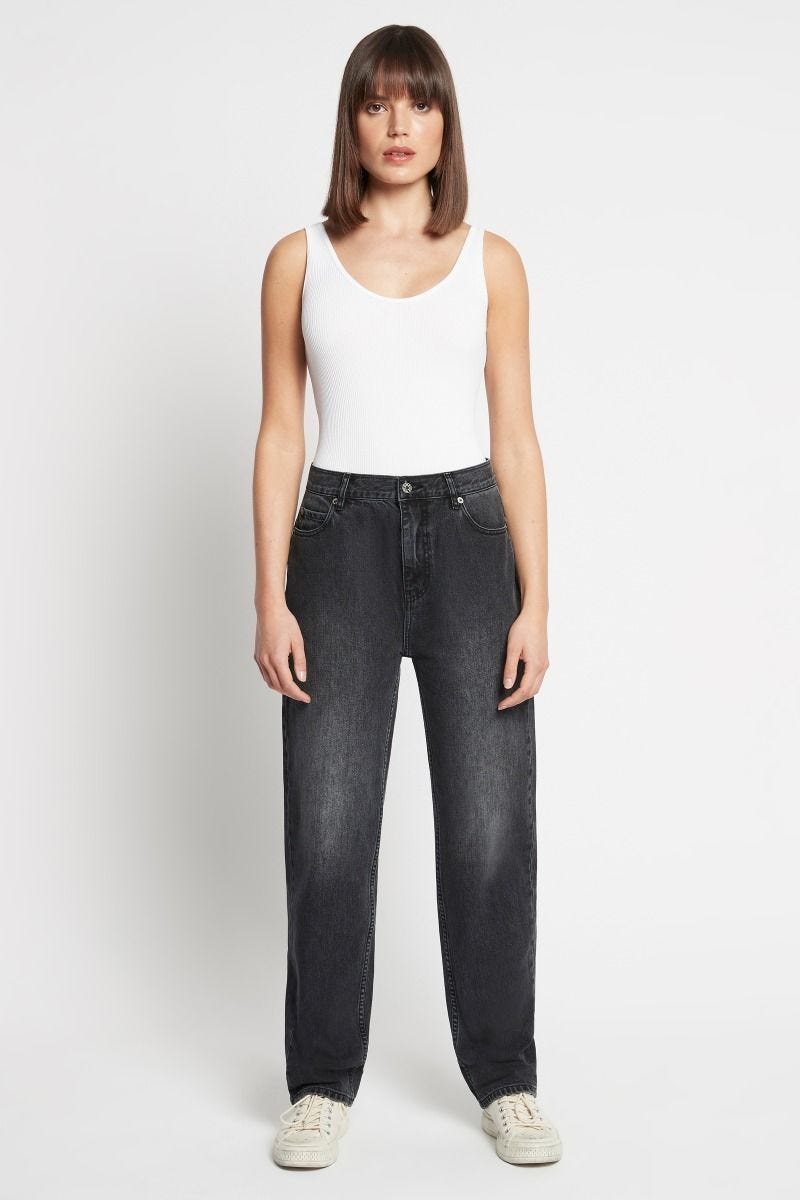 Sass and top bide boyfriend jeans